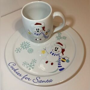 The Disney Store 2pc Mickey Mouse Snowman Mug and Plate Set